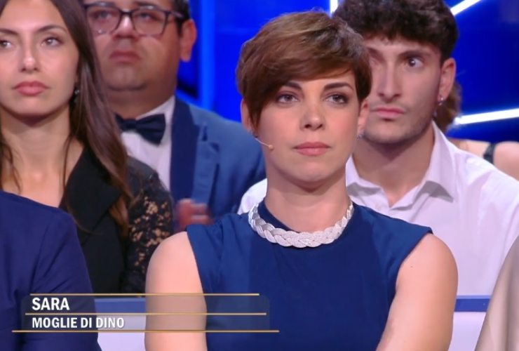 Sara in studio all'Isola dei famosi