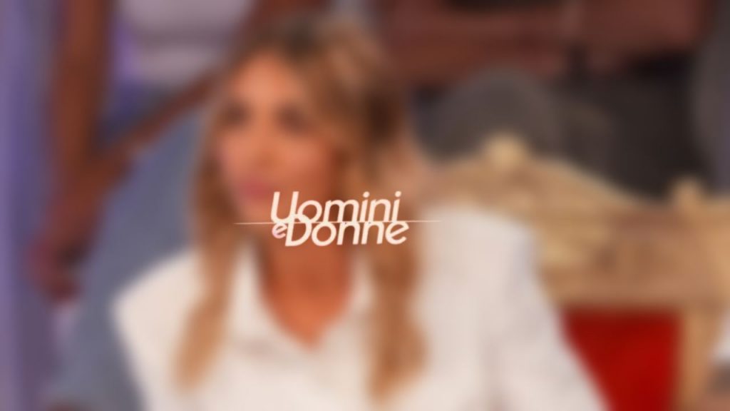 Le critiche rivolte alla tronista di Uomini e Donne